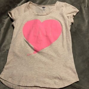 Old Navy T-Shirt